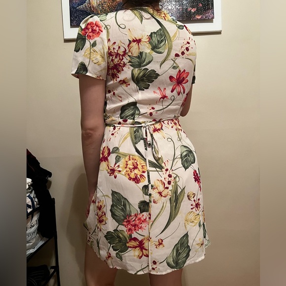 Forever 21 Floral Dress - Picture 2 of 5